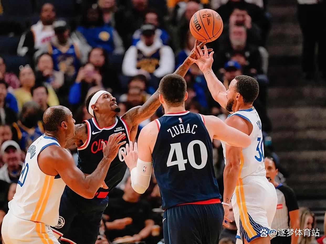 刚刚！今晨勒沃库森备战德甲国际比赛日里尔备战NBA季后赛，底特律活塞国际比赛日更衣室发声的简单介绍-开元棋牌官网